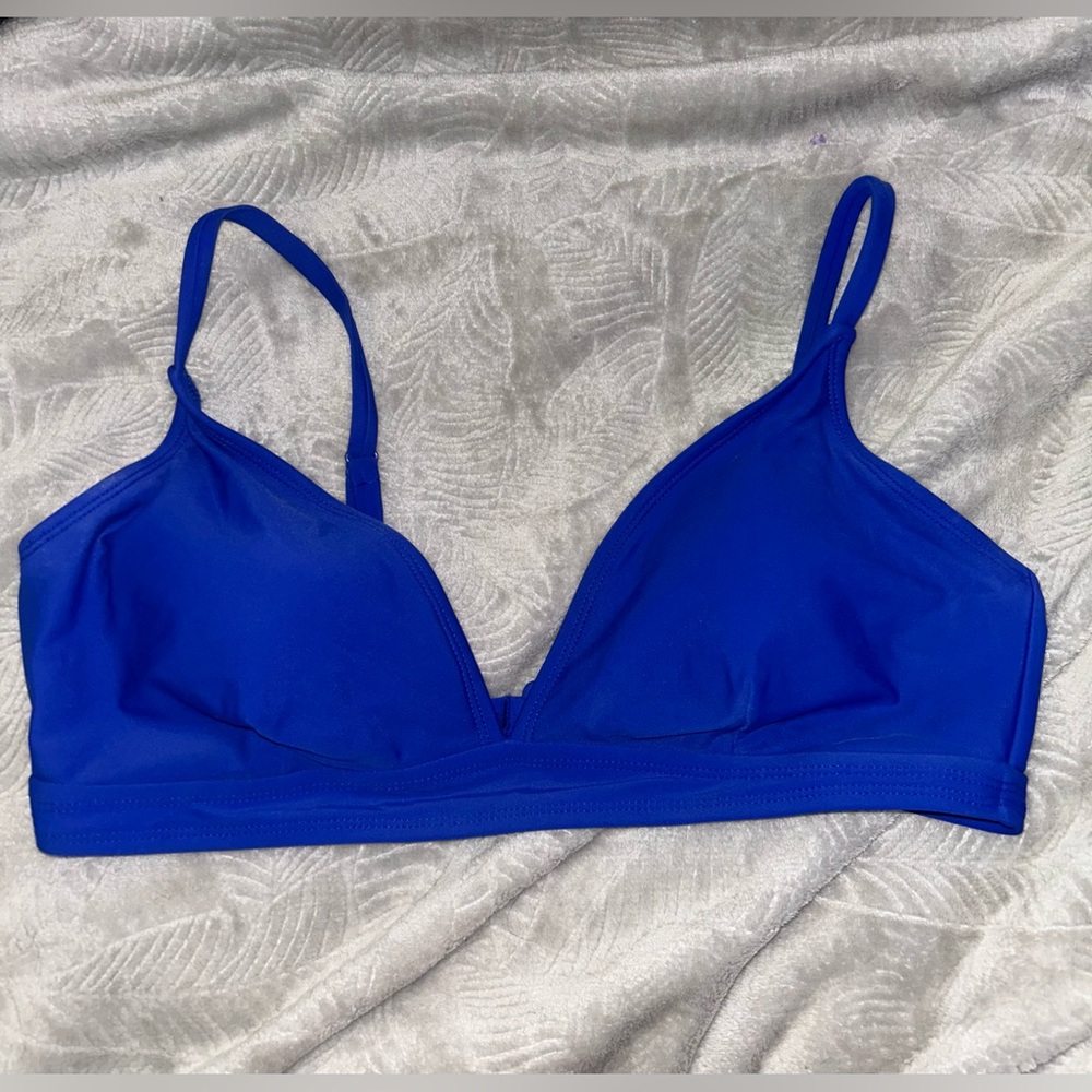 bathing suit top size medium